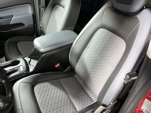 Used 2021 Chevrolet Colorado Z71 image 15