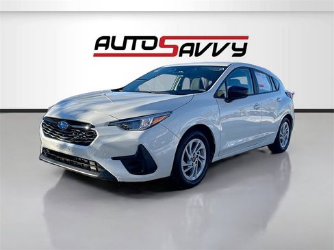 Used 2024 Subaru Impreza 2.0i image 3