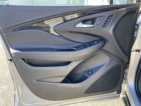 Used 2019 Buick Envision Essence image 12