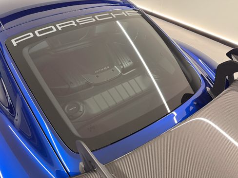 Used 2023 Porsche 718 Cayman GT4 RS RWD image 4