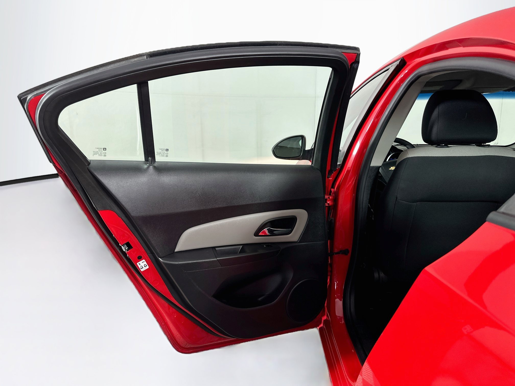 Used 2016 Chevrolet Cruze LS FWD image 23