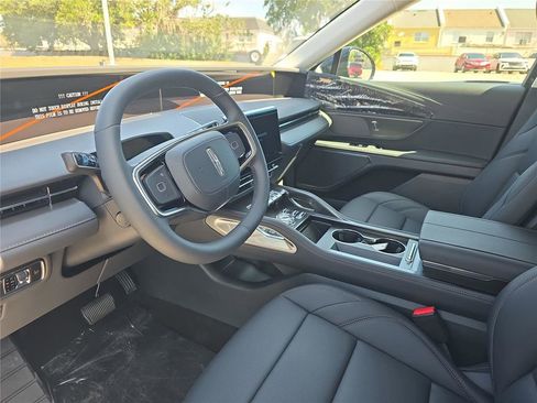 New 2026 Lincoln Nautilus Premier AWD/4WD image 13