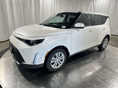 New 2025 Kia Soul LX
