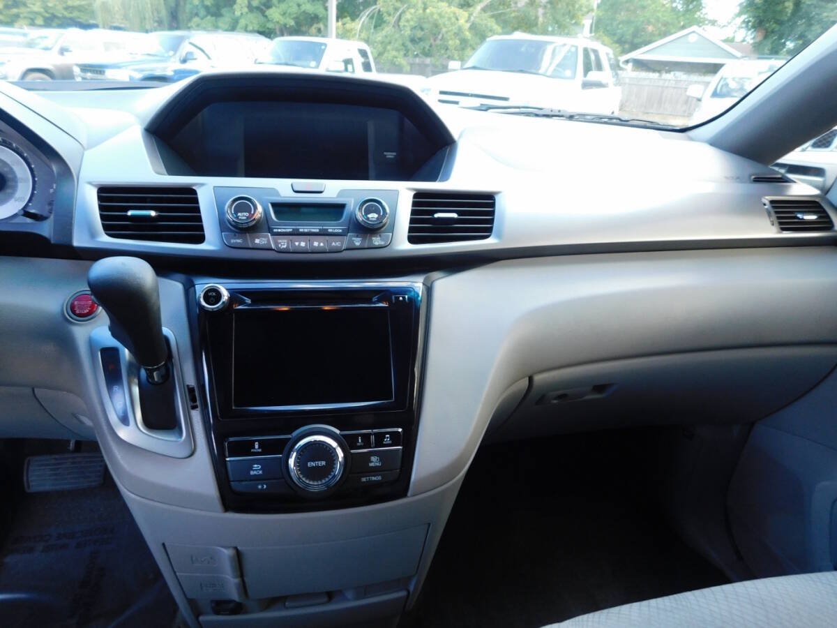 Used 2016 Honda Odyssey EX image 9