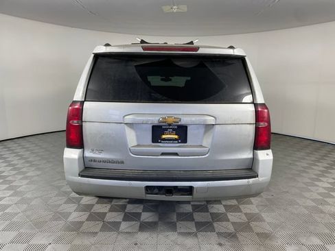 Used 2020 Chevrolet Suburban LS AWD/4WD image 15