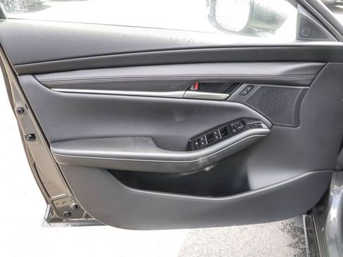 New 2026 MAZDA MAZDA3 2.5 S Sedan w/ Preferred Pkg image 31