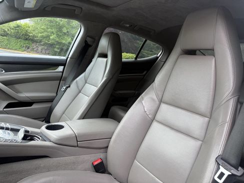 Used 2010 Porsche Panamera Turbo AWD/4WD image 25