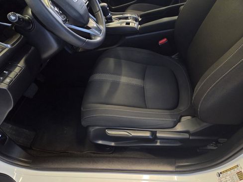 Used 2019 Honda Civic EX image 13