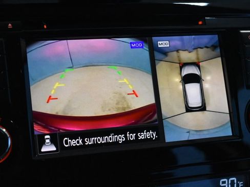 Certified 2022 Nissan Rogue Sport SL w/ Premium Package image 13