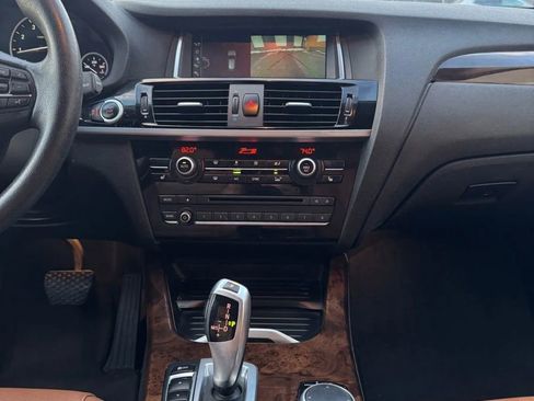 Used 2017 BMW X3 xDrive28i image 17