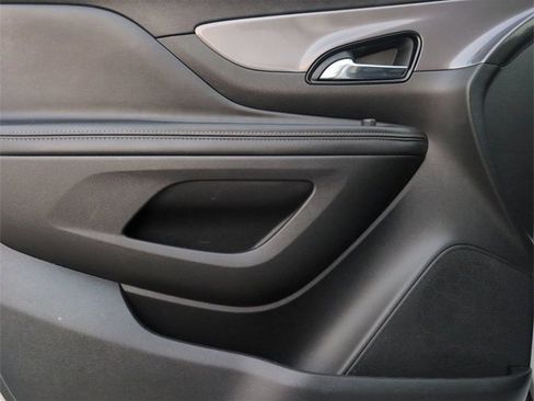 Certified 2022 Buick Encore Preferred image 20