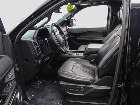 Used 2019 Ford Expedition Limited w/ Equipment Group 302A AWD/4WD image 15