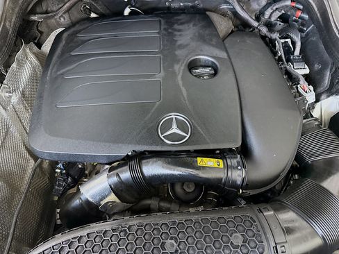 Used 2020 Mercedes-Benz GLE 350 w/ 3rd Row Seat Package image 39