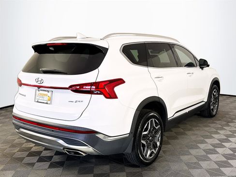 Certified 2022 Hyundai Santa Fe Limited image 5