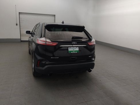Used 2019 Ford Edge SE AWD/4WD image 6