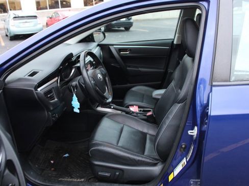 Used 2015 Toyota Corolla S image 13