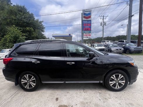 Used 2017 Nissan Pathfinder SL w/ SL Premium Package FWD image 7