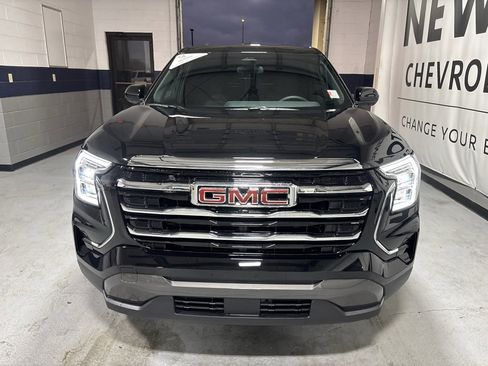 New 2026 GMC Terrain Elevation w/ LPO, Floor Liner Package image 36