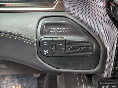 Used 2019 RAM 2500 Limited image 24