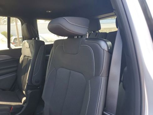 New 2026 Jeep Grand Cherokee L 2WD image 15