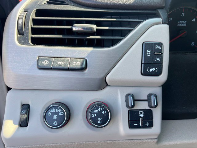 Used 2016 GMC Yukon XL Denali AWD/4WD image 23