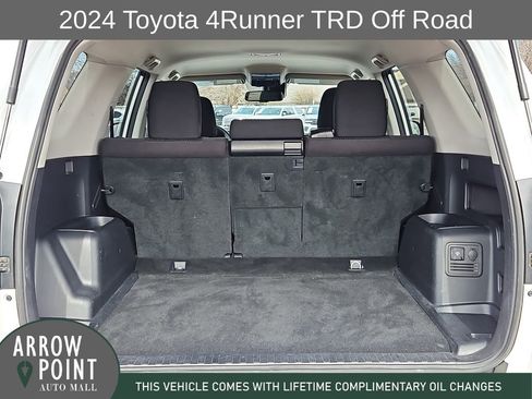 Used 2024 Toyota 4Runner TRD Off-Road image 17