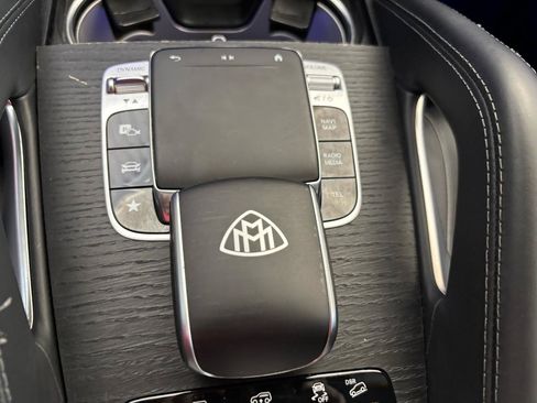 Used 2023 Mercedes-Benz Maybach GLS 600 4MATIC image 23