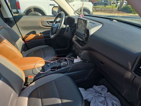 Used 2023 Ford Bronco Sport Outer Banks image 10