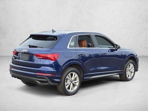 Certified 2024 Audi Q3 2.0T Premium Plus w/ Premium Plus Package AWD/4WD image 5