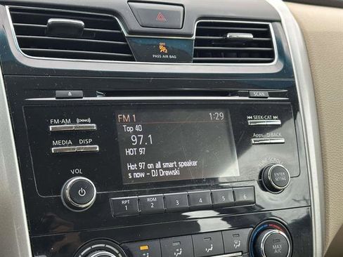 Used 2014 Nissan Altima 2.5 S w/ Display Audio Package image 17