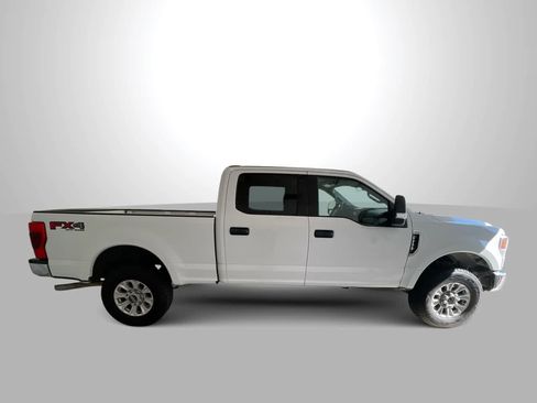 Used 2020 Ford F250 XLT w/ XLT Value Package AWD/4WD image 9