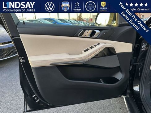 Used 2021 BMW X5 xDrive40i w/ Premium Package image 9