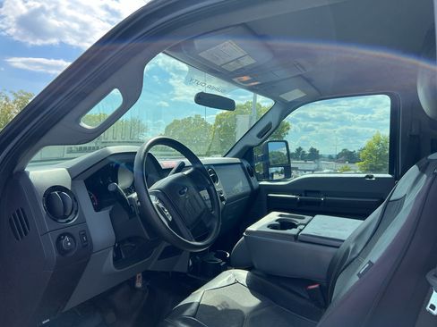 Used 2013 Ford F450 XL w/ PWR Equipment Group AWD/4WD image 9
