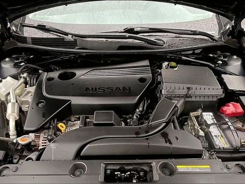 Used 2018 Nissan Altima 2.5 SV image 10