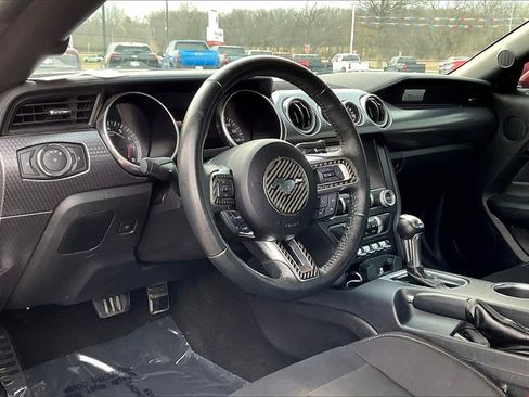 Used 2019 Ford Mustang Coupe w/ Ecoboost Performance Package image 13