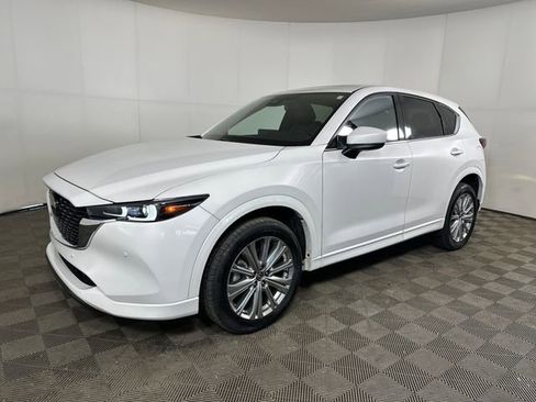Used 2023 MAZDA CX-5 Signature image 16