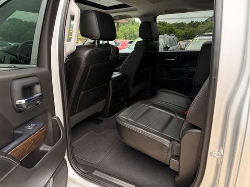 Used 2018 GMC Sierra 1500 Denali AWD/4WD image 15