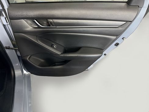 Used 2021 Honda Accord Sport image 28