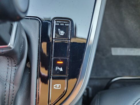 Used 2023 Kia Niro EX FWD image 27