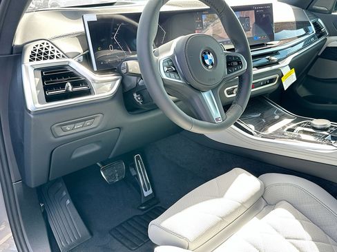New 2026 BMW X5 sDrive40i w/ M Sport Package RWD image 7