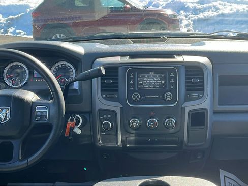 Used 2014 RAM 1500 Express image 29