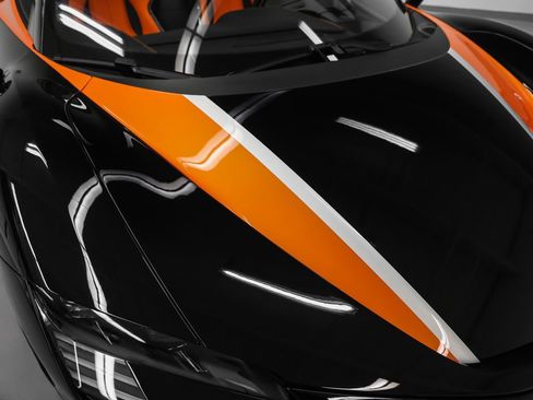 Certified 2023 Ferrari SF90 Spider image 7