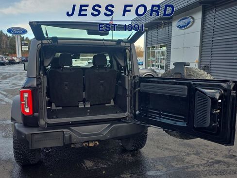 Used 2022 Ford Bronco Wildtrak image 11