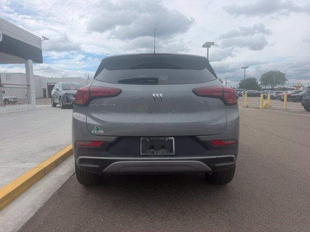 Used 2024 Buick Encore GX Preferred FWD image 8
