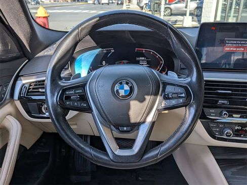 Used 2023 BMW 530i xDrive w/ Premium Package image 17