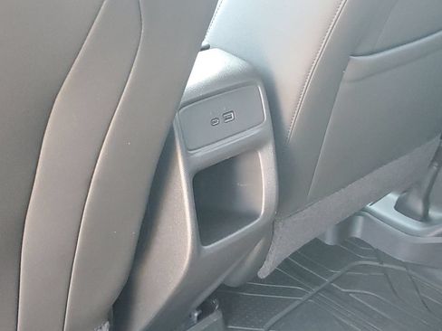 Certified 2024 Chevrolet Trax ACTIV w/ Driver Confidence Package FWD image 34