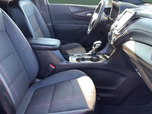 Used 2023 Chevrolet Equinox RS AWD/4WD image 27