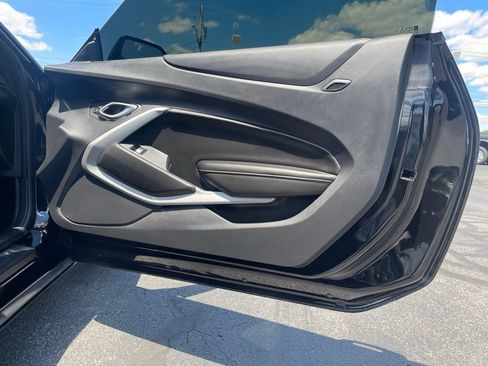 Used 2024 Chevrolet Camaro LT RWD image 14