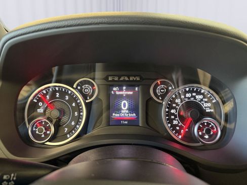 New 2026 RAM 1500 Big Horn AWD/4WD image 9