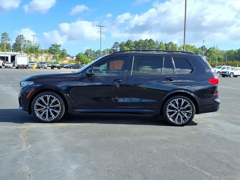 Used 2022 BMW X7 M50i w/ Dynamic Handling Package AWD/4WD image 18